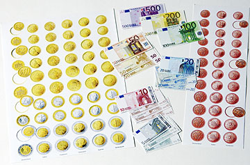 Euro Kinder-Spiel- und Rechen-Geld Bastelbogen (perforierte Pappmünzen/Papiermünzen)
